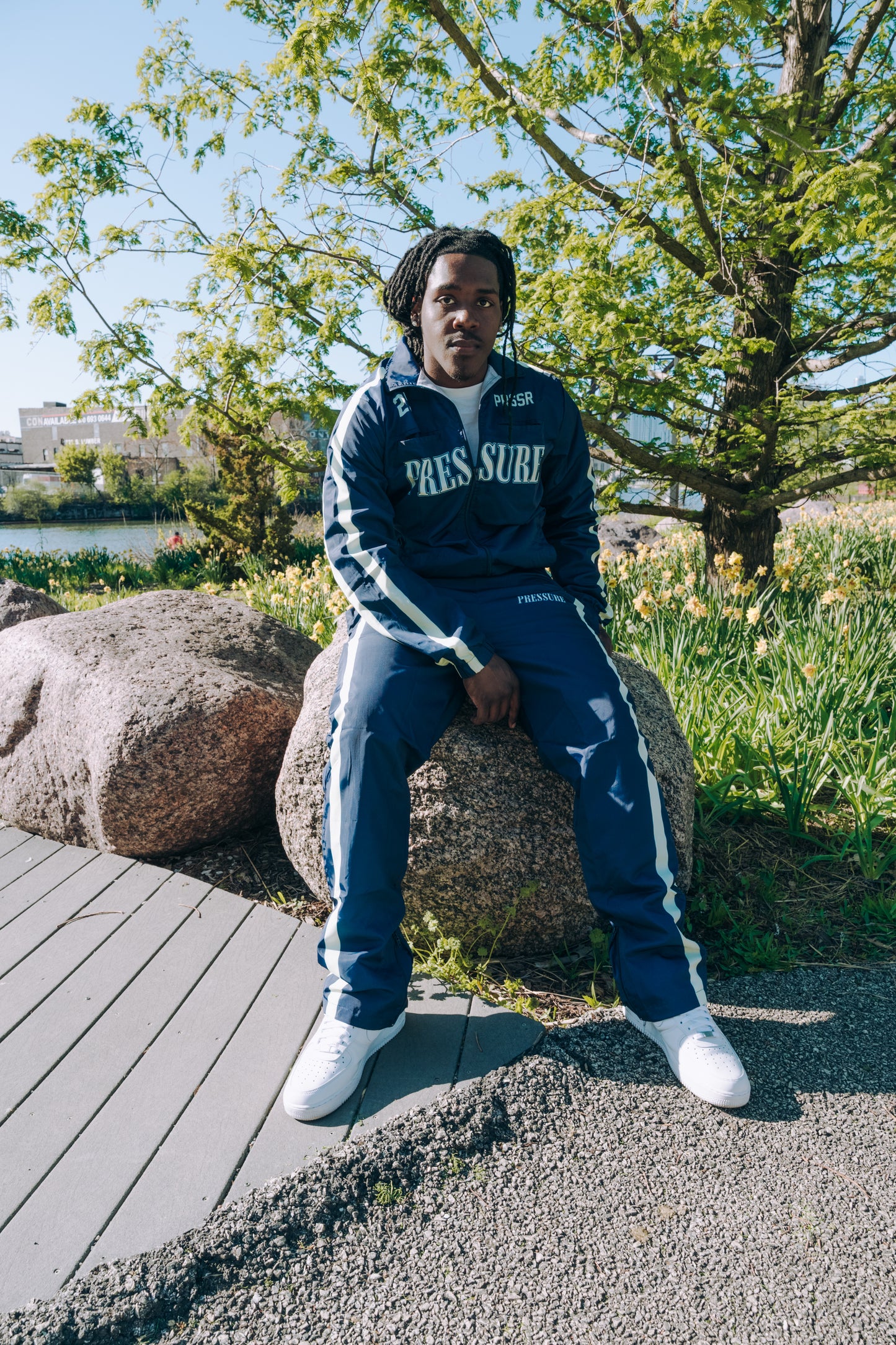 WINDBREAKER TRACKSUIT